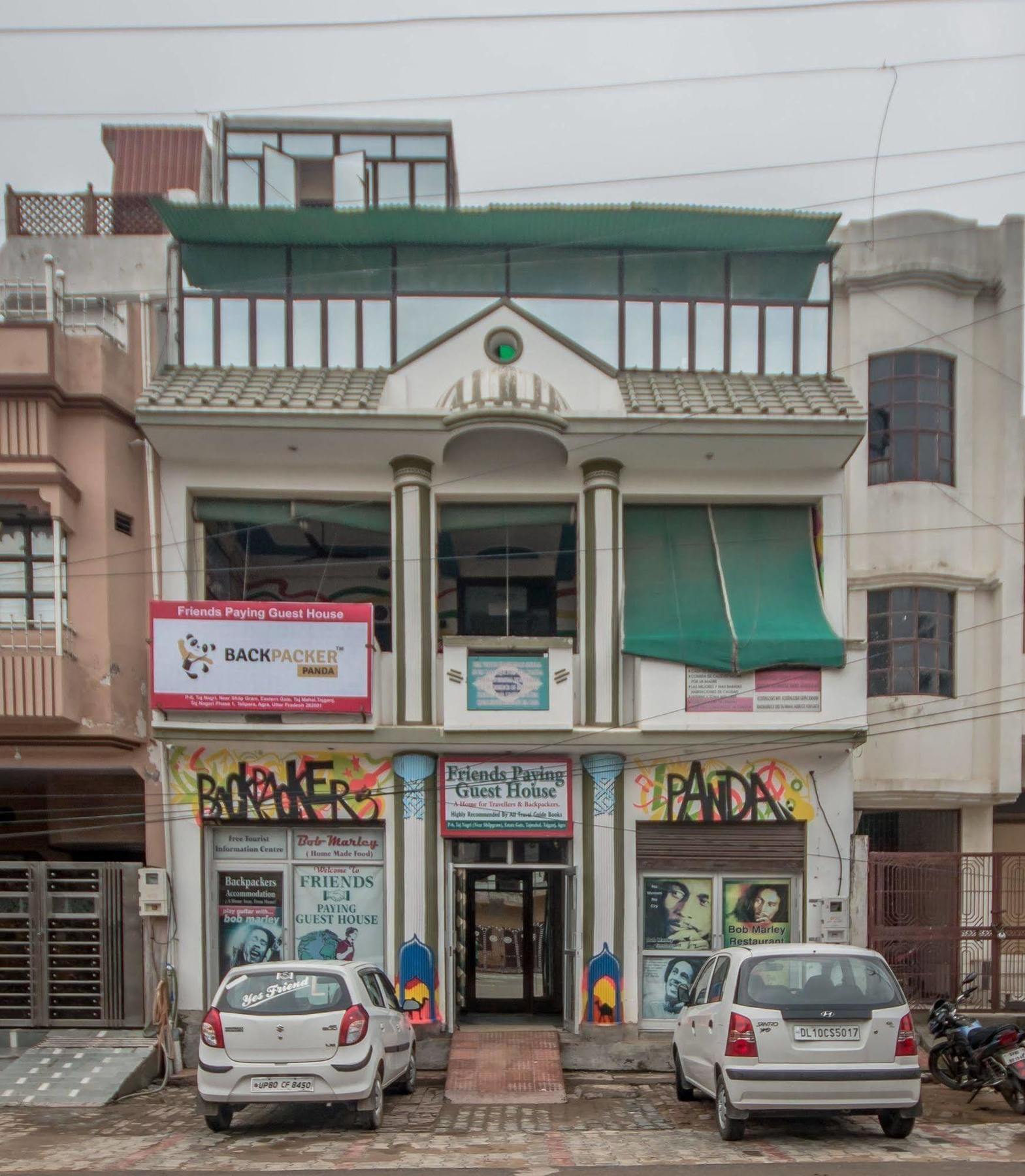Backpacker Panda Friends - Agra Hostel อัครา ภายนอก รูปภาพ