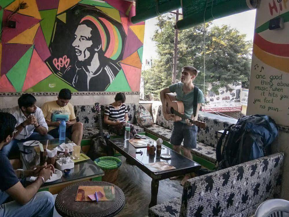 Backpacker Panda Friends - Agra Hostel อัครา ภายนอก รูปภาพ
